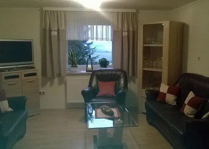 Ferienhaus-feinen * Lierfeld